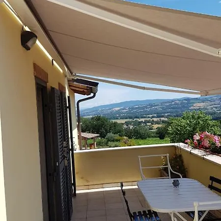 La Casa Di Marco E Lorella Apartment Fratta Todina