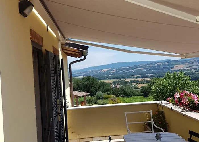 La Casa Di Marco E Lorella Apartamento Fratta Todina